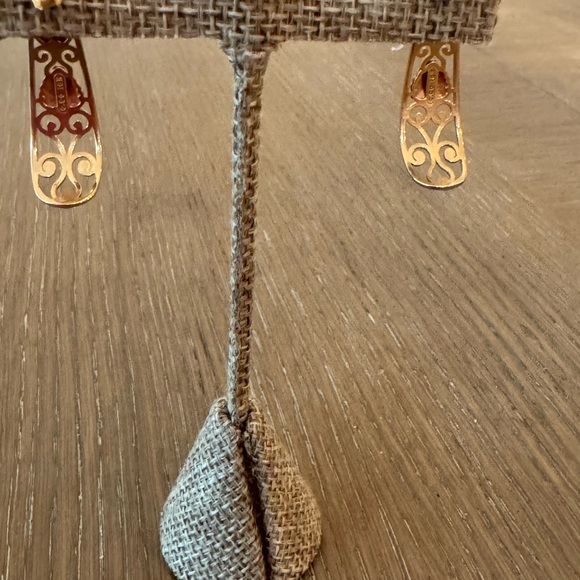 Vintage Black Hills 10k Multi Color Black Hills Gold Earrings - Picture 4 of 7